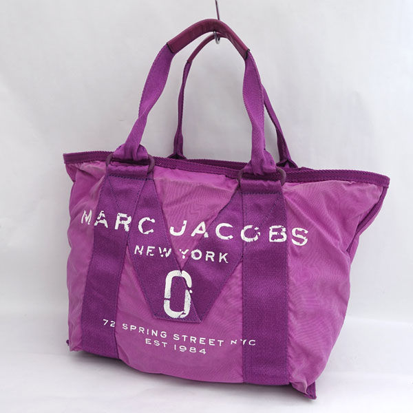 ・メーカー ：MARC JACOBS / マークジェイコブス ・サイズ ：横幅（W) （約ｃｍ）:31，高さ（H) （約ｃｍ）:28，奥行（D) （約ｃｍ）:18，持ち手 （約ｃｍ）:51，総重量 （